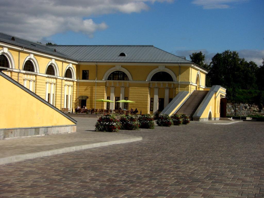 Picturesque Apartment Into Antique Fortress Daugavpils Room photo